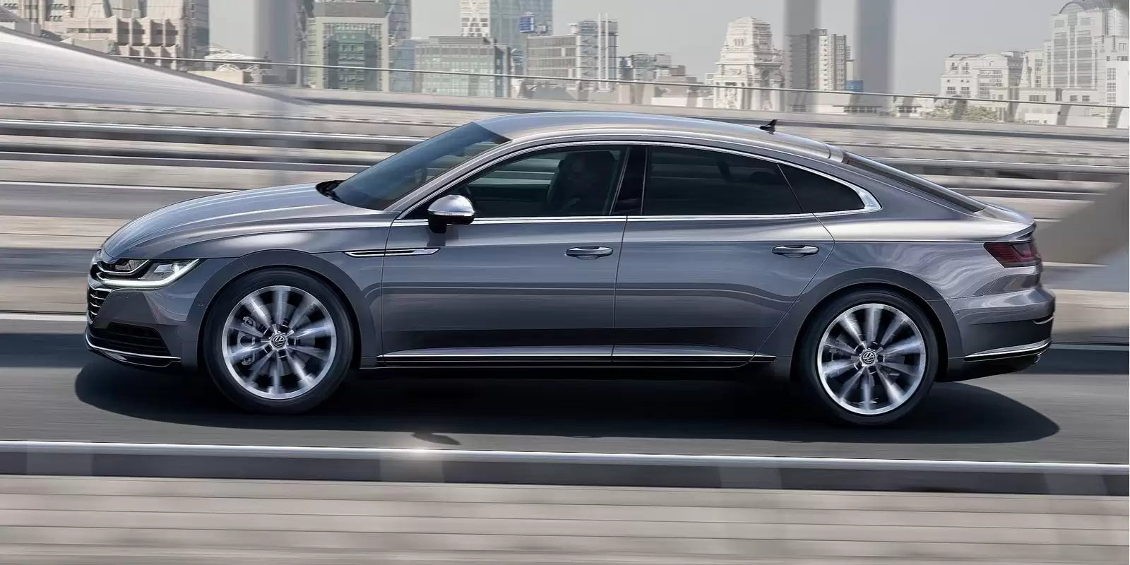 Fotografie vozu Volkswagen Arteon R-line 2.0, 206 kW, Benzinový, 4x4, Automatická převodovka výroba od 11/2017