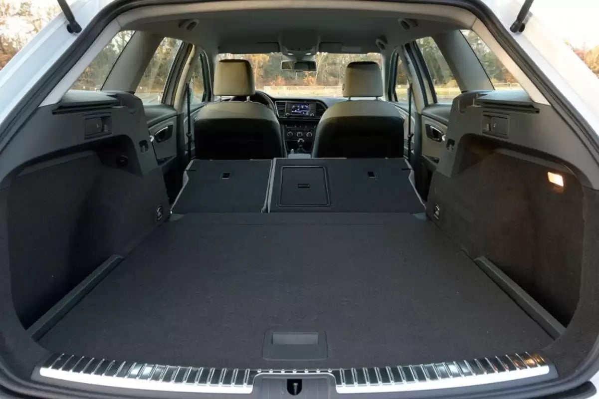 Fotografie vozu SEAT Leon ST Reference 1.6 TDI, 81 kW, Naftový výroba 10/2013 - 05/2015