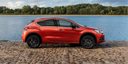 Fotografie vozu DS Automobiles DS 4 Crossback Sériová 1.2, 96 kW, Benzinový výroba od 10/2015