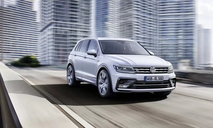 Fotografie vozu Volkswagen Tiguan I Sport & Style 4MOTION 2.0 TSI, 125 kW, Benzinový, 4x4, Automatická převodovka výroba 02/2008 - 05/2010