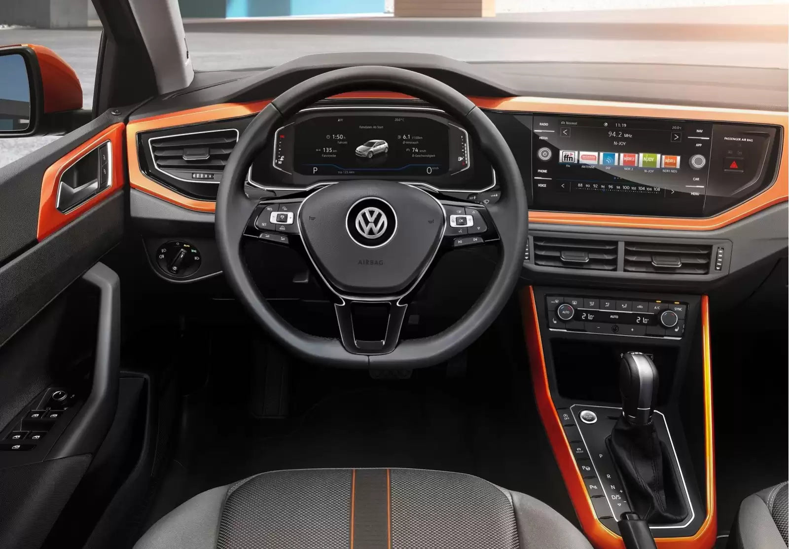Fotografie vozu Volkswagen Polo Comfortline 1.0, 85 kW, Benzinový výroba od 04/2018