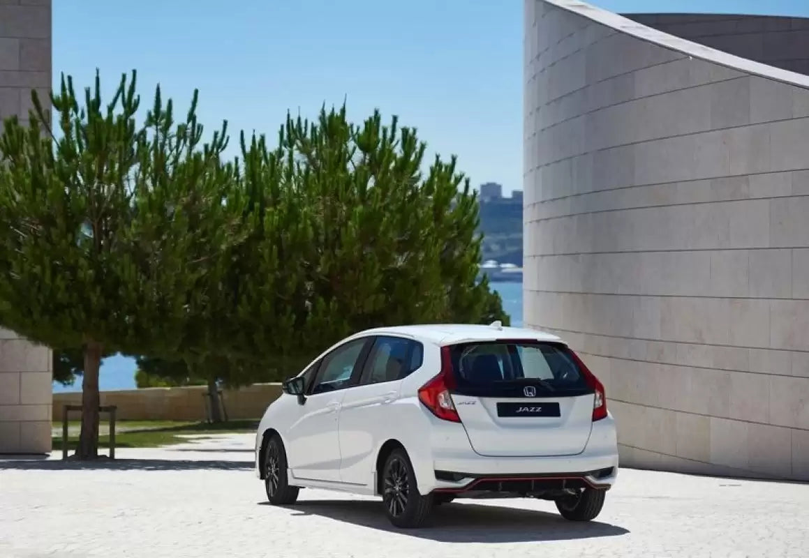 Fotografie vozu Honda Jazz Trend 1.3, 75 kW, Benzinový výroba od 09/2015