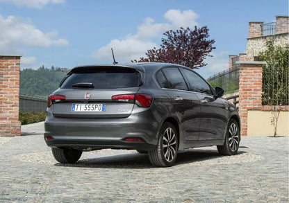 Fotografie vozu Fiat Tipo City Cross 1.0 FireFly, 74kW, Manuální převodovka výroba od 11/2020