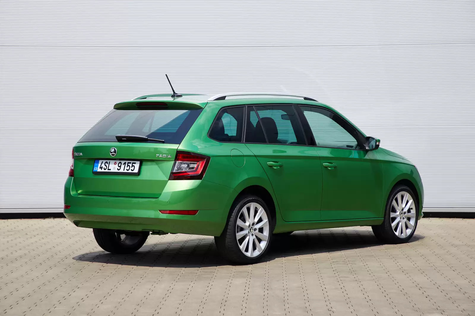 Fotografie vozu Škoda Fabia Combi 125 LET 1.0 TSI, 70 kW, Benzinový výroba od 07/2019