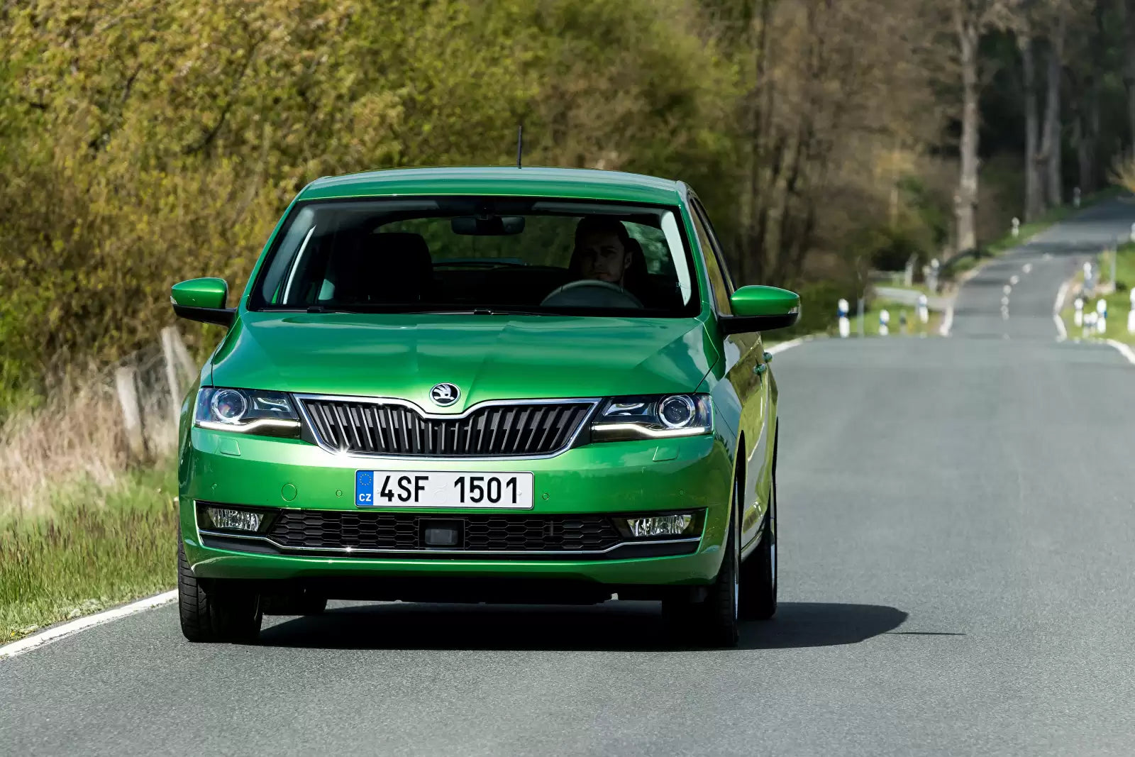 Fotografie vozu Škoda Rapid Active 1.0 TSI, 70 kW, Benzinový, Automatická převodovka výroba od 05/2017