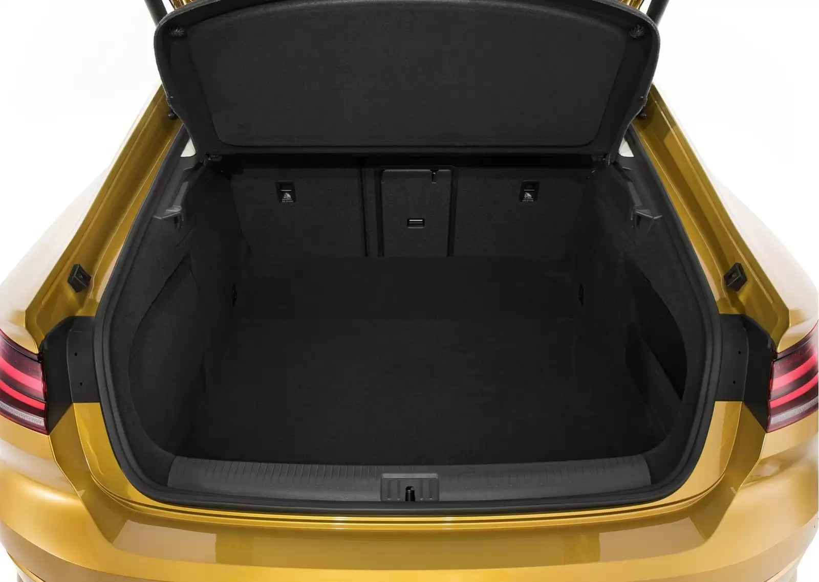 Fotografie vozu Volkswagen Arteon Arteon 1.5, 110 kW, Benzinový výroba od 11/2017