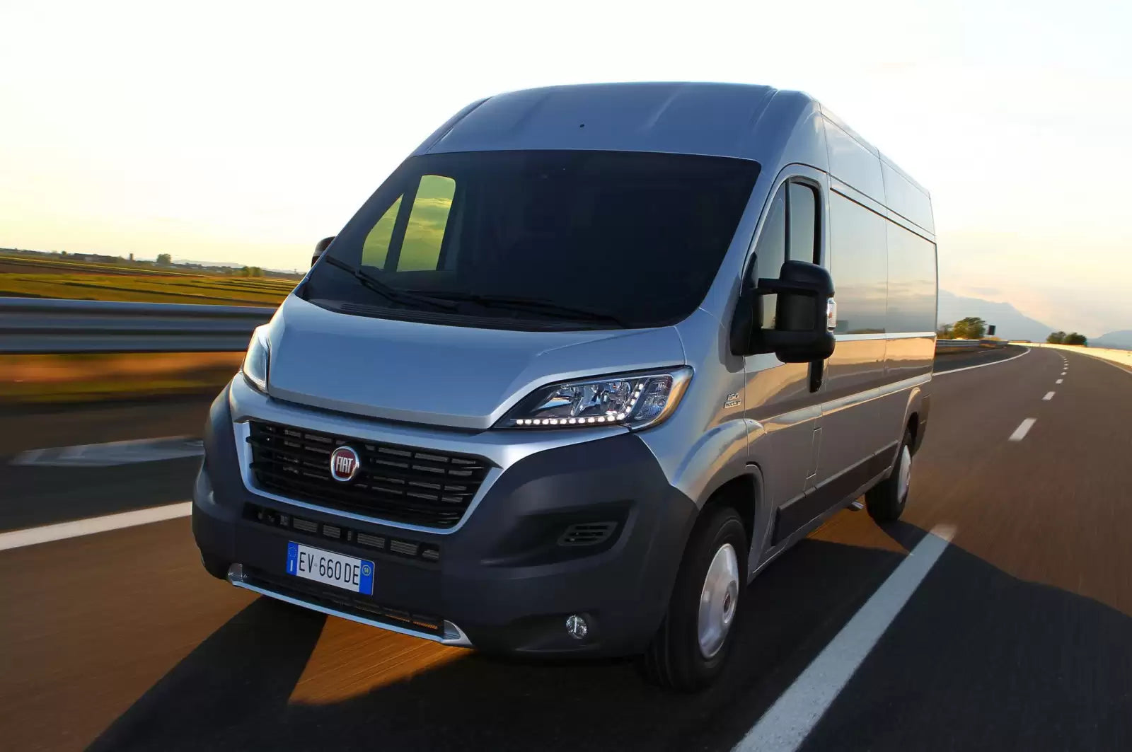Fotografie vozu Fiat Ducato (250) Kombi short 3.0, 116 kW, Naftový výroba 10/2006 - 06/2011