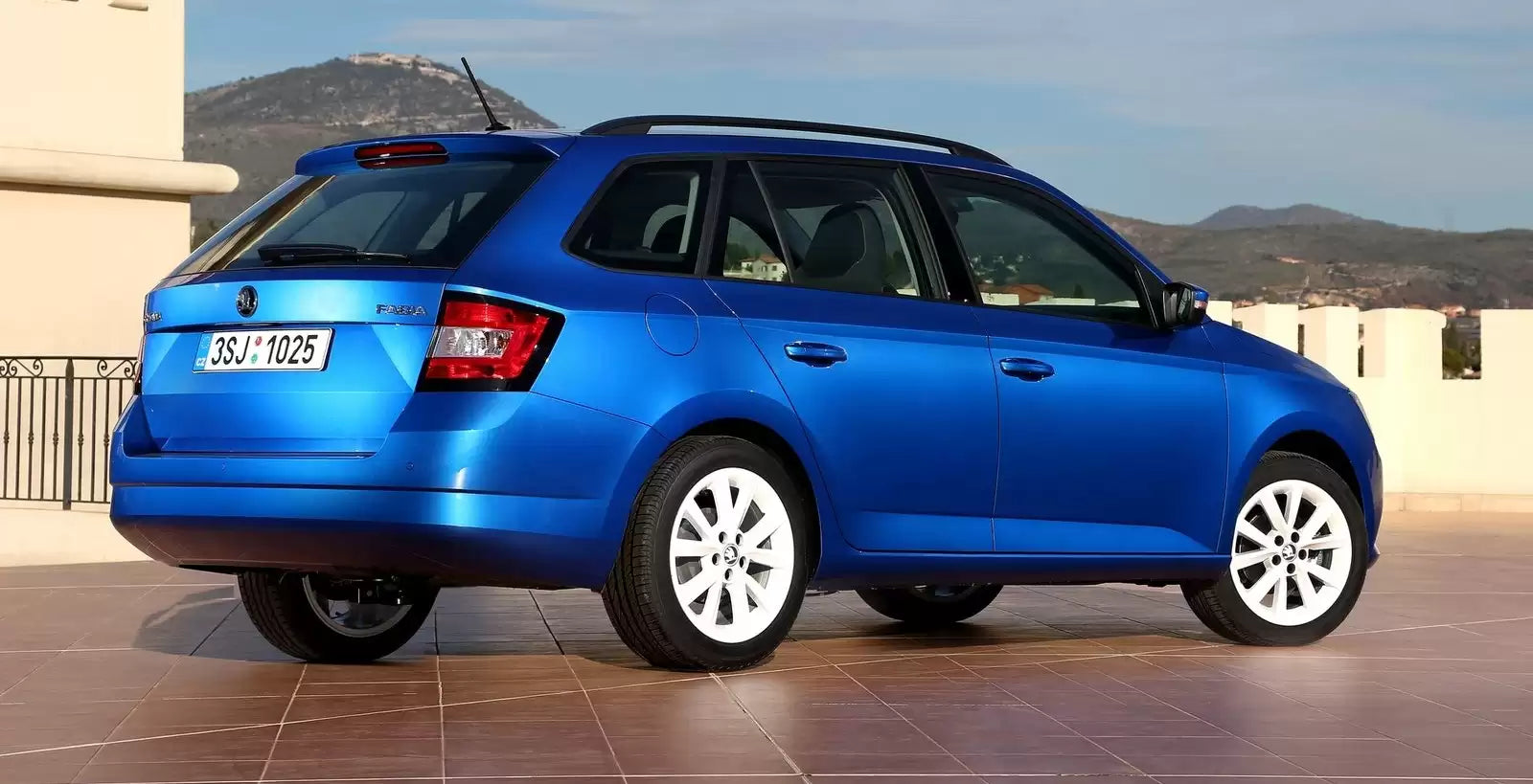 Fotografie vozu Škoda Fabia Combi Active 1.0 TSI, 70 kW, Benzinový výroba od 06/2017