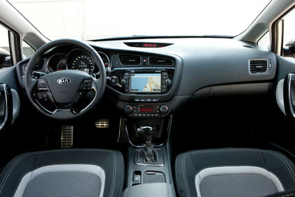 Fotografie vozu KIA cee´d Sportswagon Vision 1.4 ISG, 73 kW, Benzinový výroba od 09/2015