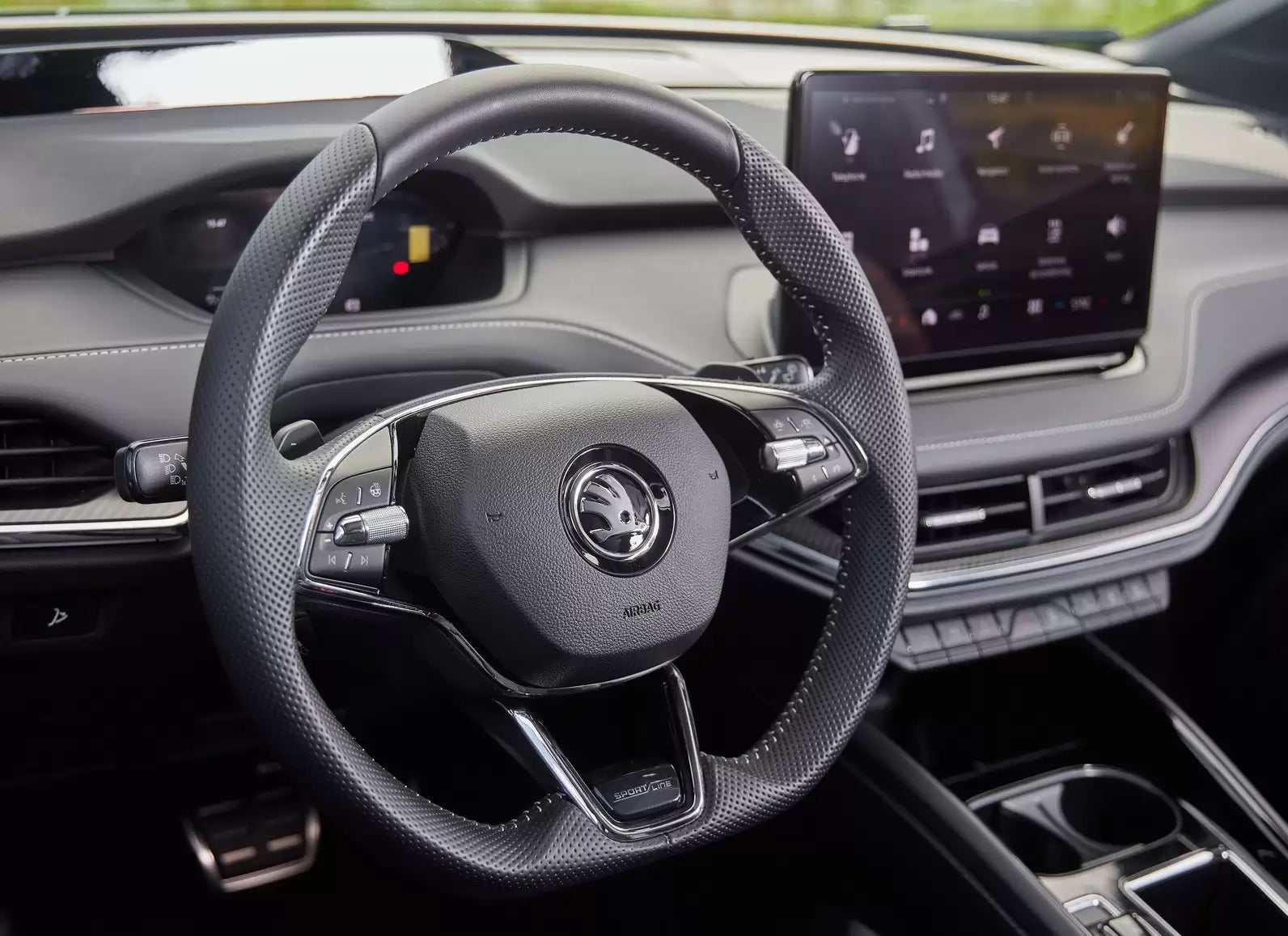 Fotografie vozu Škoda Enyaq Sportline 80x 195 kW, Elektrický, automatická převodovka, 4x4 výroba od 04/2021