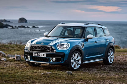 Fotografie vozu MINI Countryman ALL4 Steptronic 1.5, 165 kW, Hybridní, 4x4, Automatická převodovka výroba od 07/2017