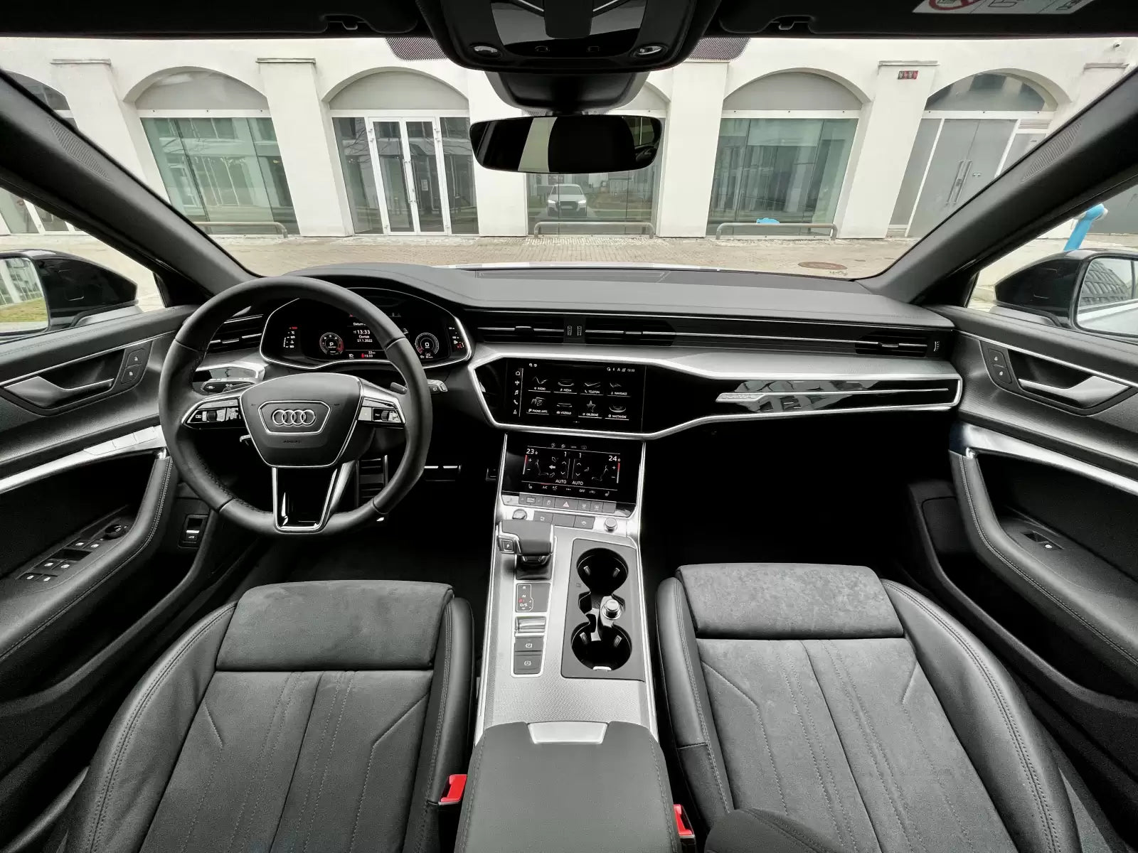 Fotografie vozu Audi A6 allroad quattro Seriová 3.0 TDI, 180 kW, Naftový, 4x4, Automatická převodovka výroba od 12/2020