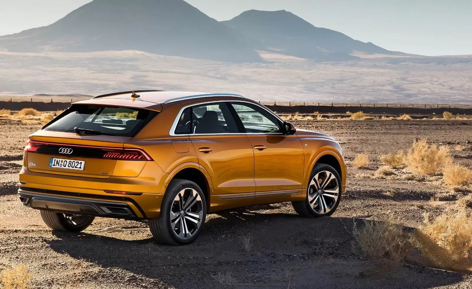 Fotografie vozu Audi Q8 S-line 3.0 TFSI, 250 kW, Benzinový, 4x4, Automatická převodovka výroba od 07/2018