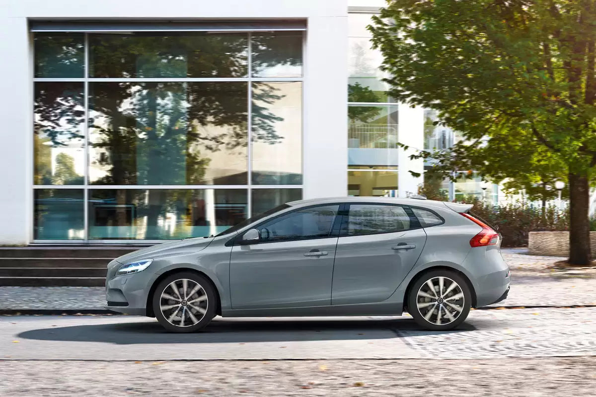 Volvo V40 1.5, 90 kW, Benzinový, Automatická převodovka