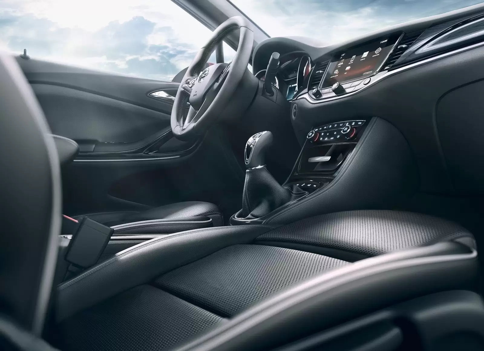 Fotografie vozu Opel Astra Sports Tourer Active Easytronic 1.0, 77 kW, Benzinový, Automatická převodovka výroba od 08/2016