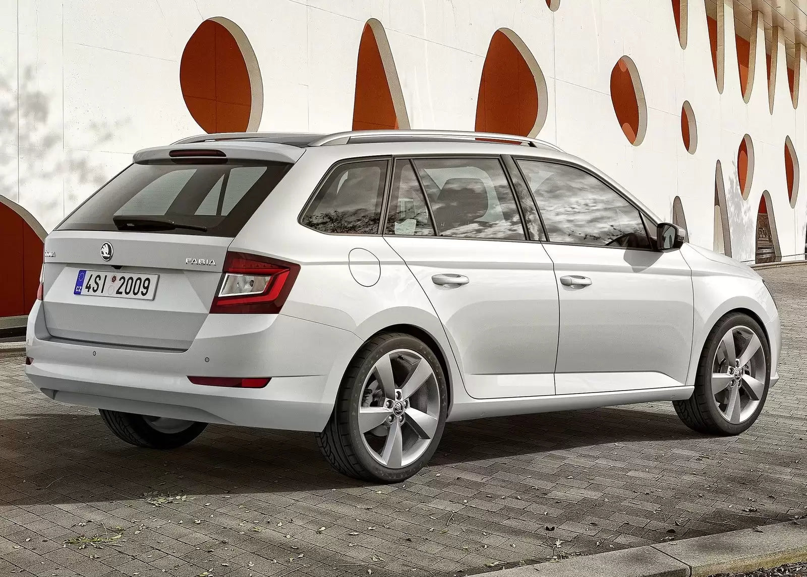 Fotografie vozu Škoda Fabia Combi Ambition 1.0 TSI, 70 kW, Benzinový výroba od 06/2018