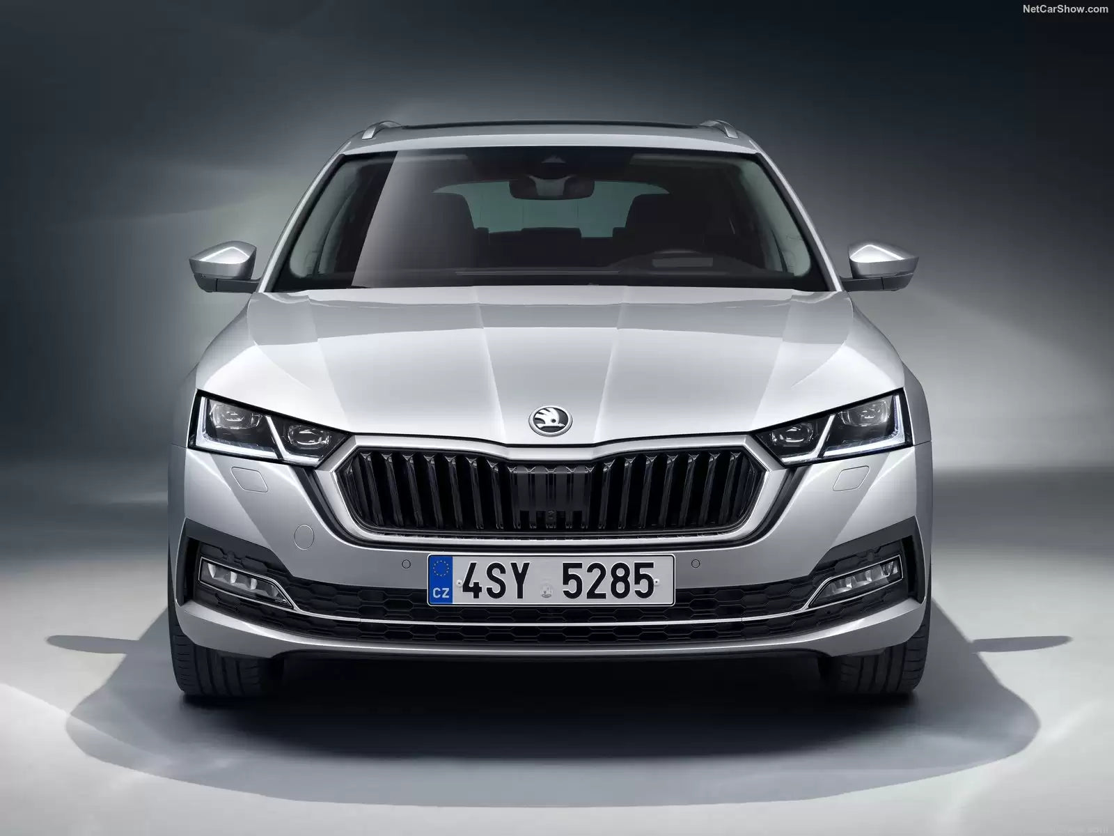 Fotografie vozu Škoda Octavia Combi 125 LET 1.0 TSI, 81 kW, Benzinový výroba od 04/2020