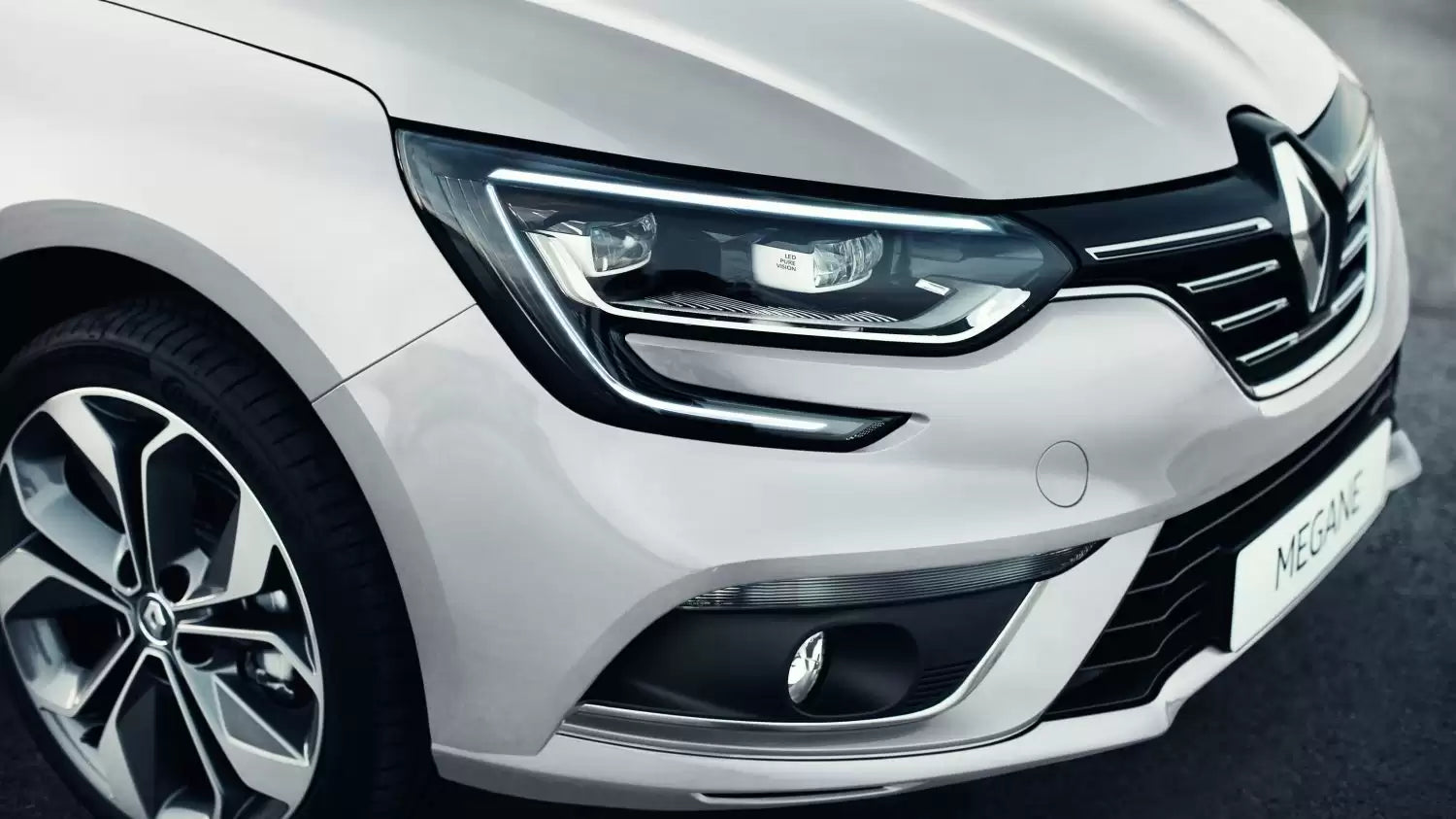 Fotografie vozu Renault Mégane GrandCoupé Life 1.2, 97 kW, Benzinový, Automatická převodovka výroba od 01/2017