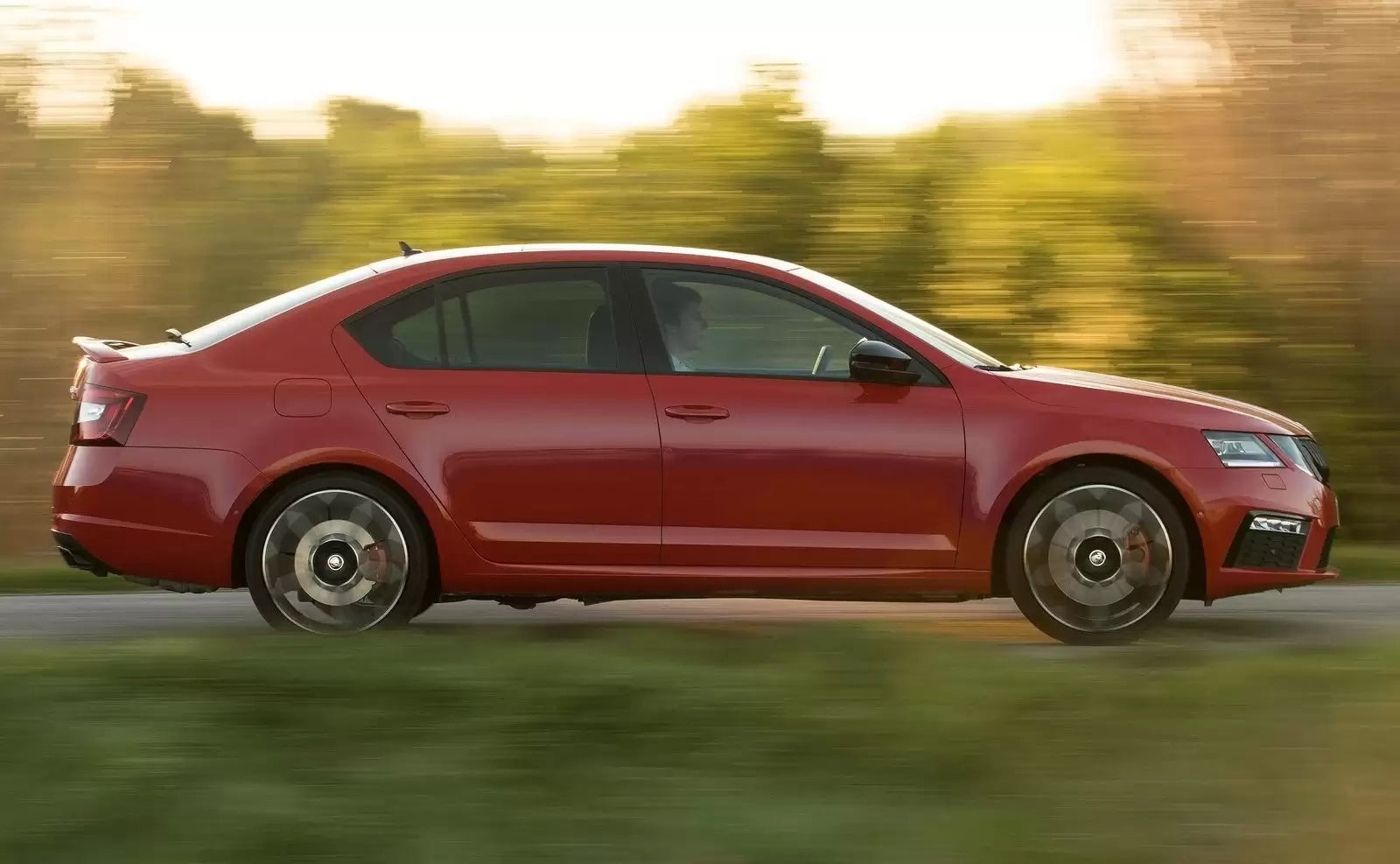 Fotografie vozu Škoda Octavia RS 245 Sériová 2.0, 180 kW, Benzinový výroba od 07/2017