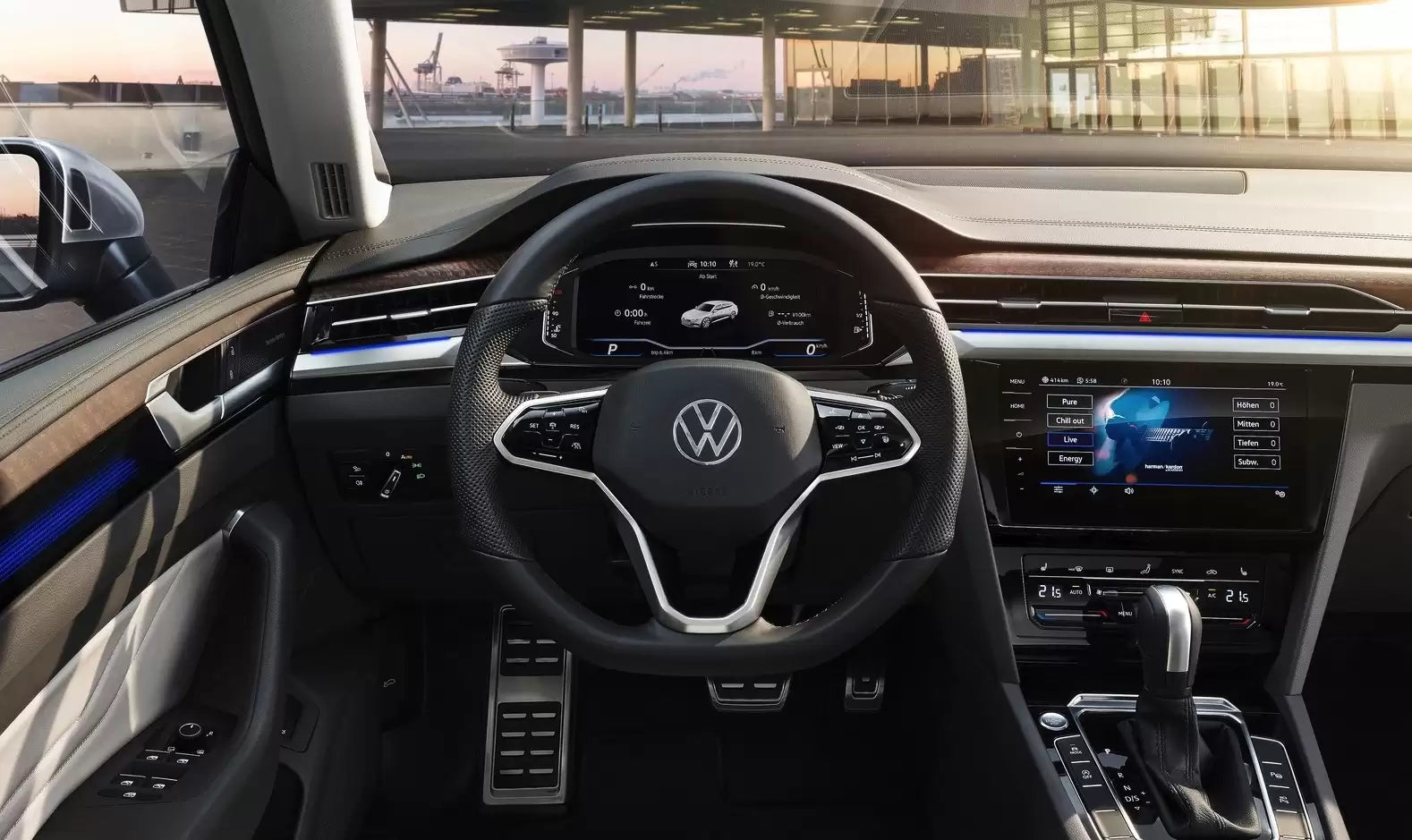 Fotografie vozu Volkswagen Arteon Shooting Brake Elegance 2.0 TDI, 110 kW, Naftový, Automatická převodovka výroba od 11/2020