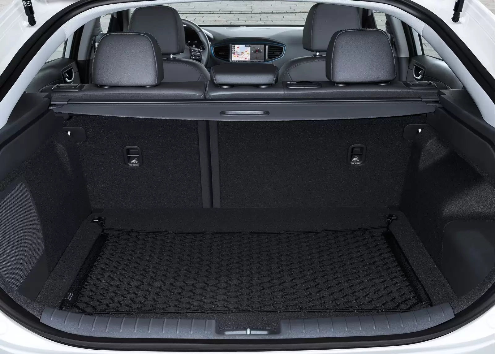 Fotografie vozu Hyundai IONIQ (AE) Elektro EV Ultimate 88kW, 88 kW, Elektrický, Automatická převodovka výroba od 11/2016
