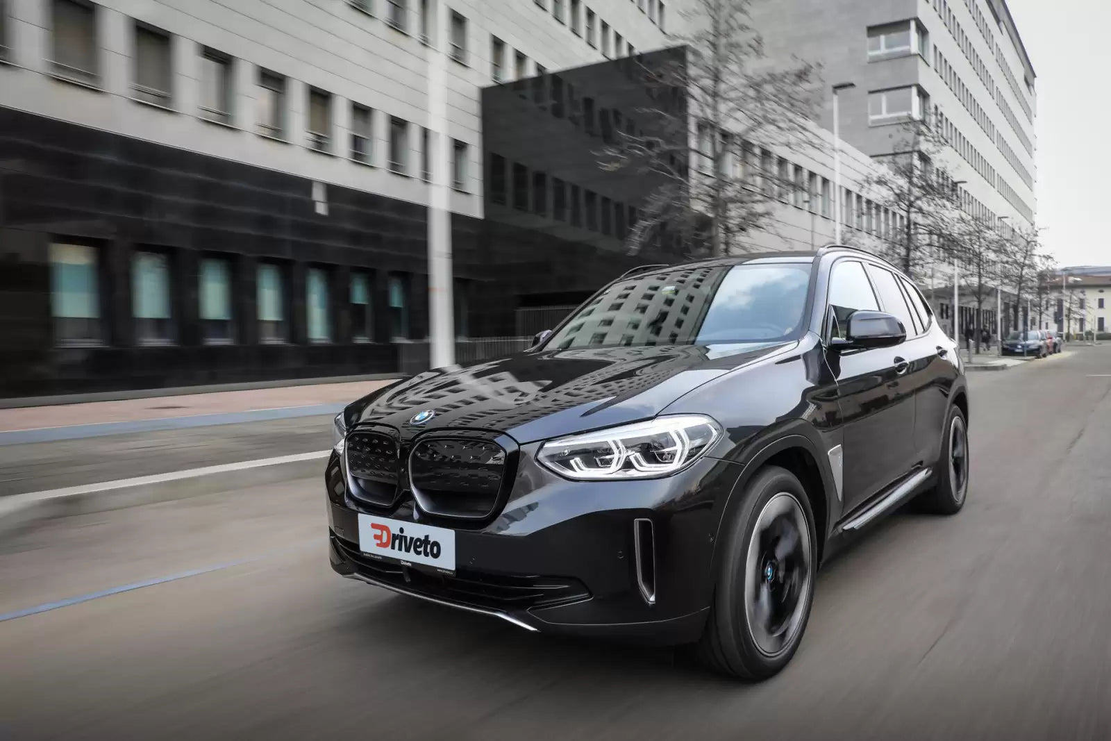 Fotografie vozu BMW iX3 Seriová 210 kW, Elektrický, Automatická převodovka výroba od 10/2021