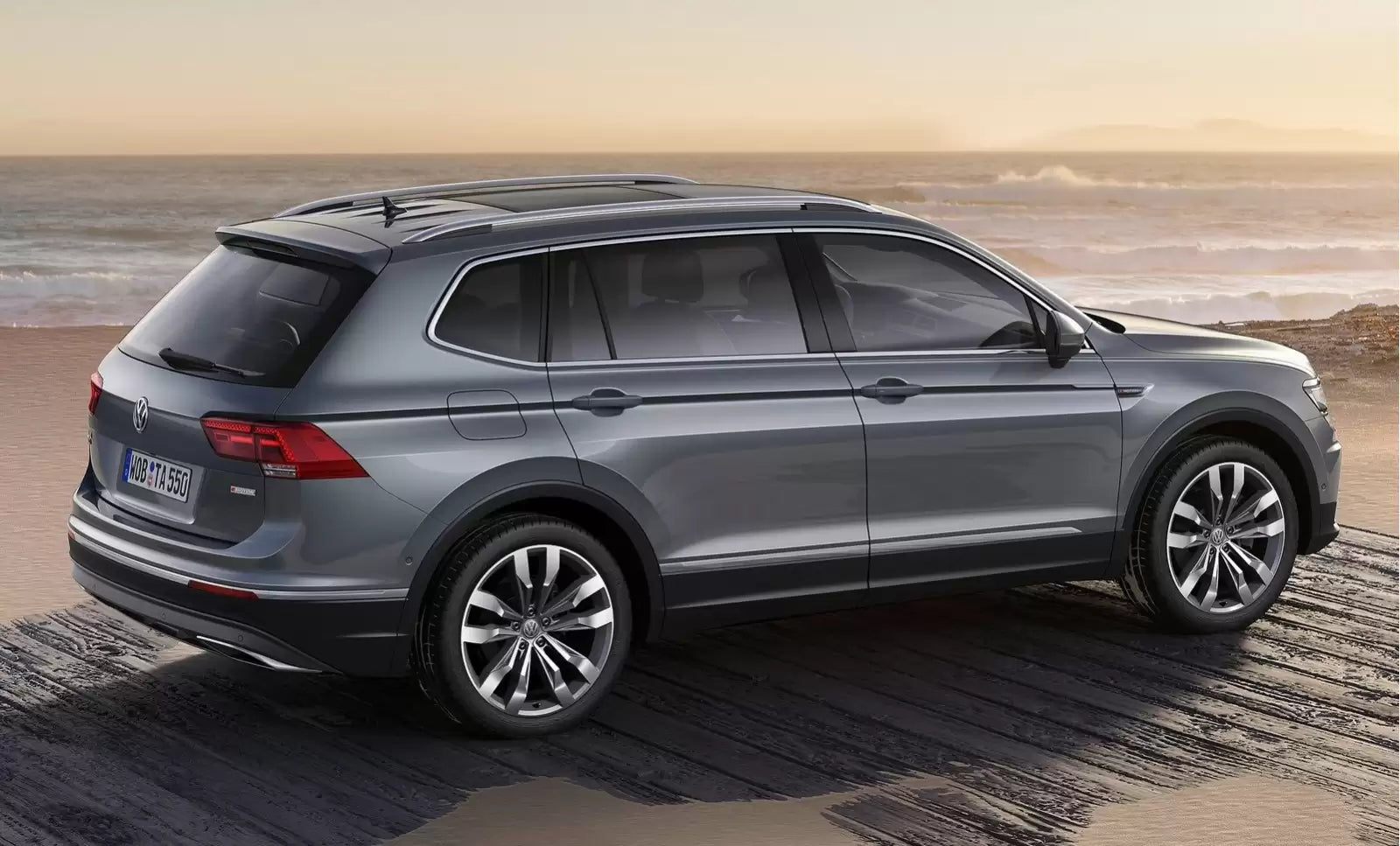 Fotografie vozu Volkswagen Tiguan Allspace Comfortline 1.4, 110 kW, Benzinový, Automatická převodovka výroba od 09/2017