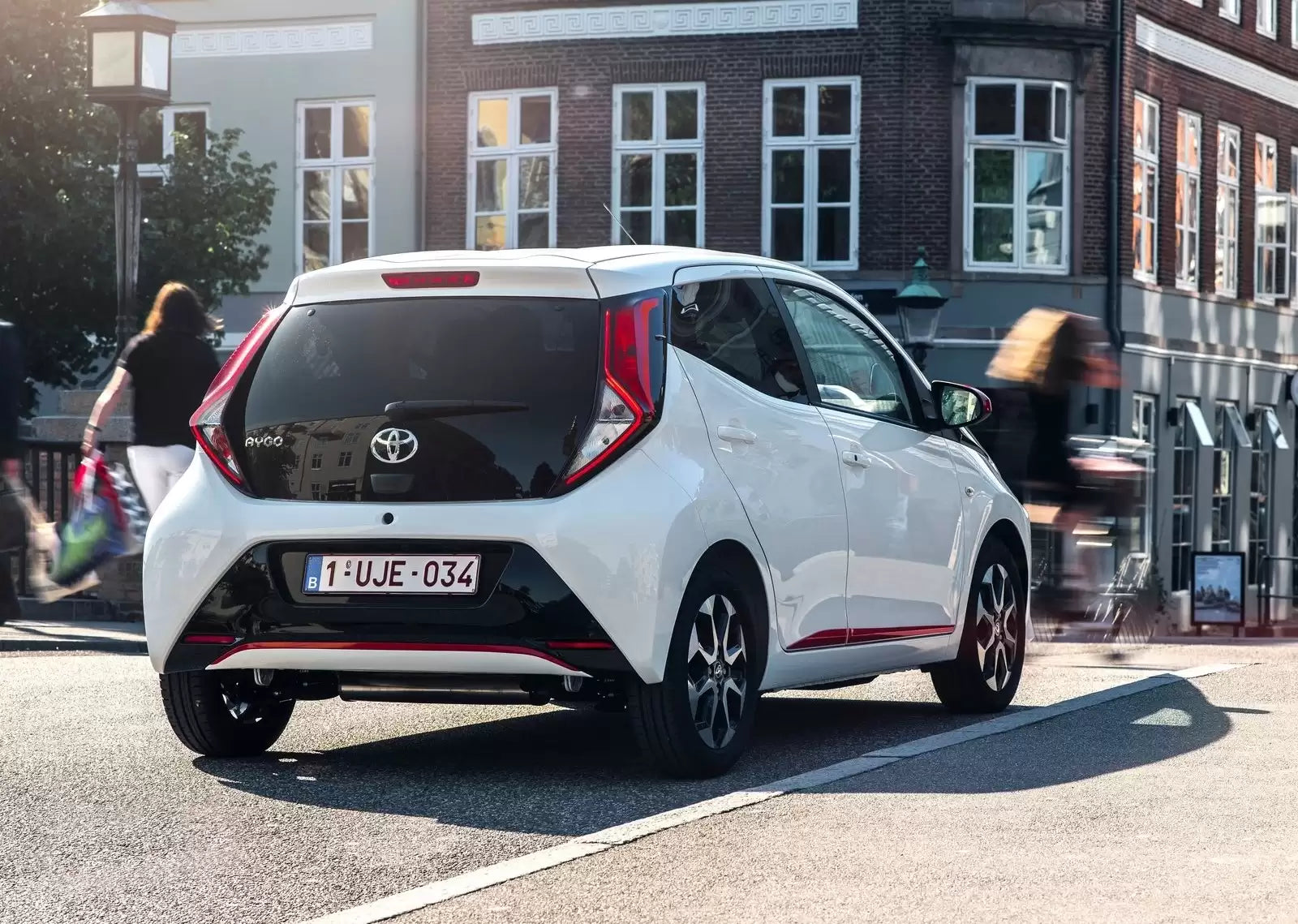 Fotografie vozu Toyota Aygo Selection X-Cite 1.0, 53 kW, Benzinový výroba od 06/2018