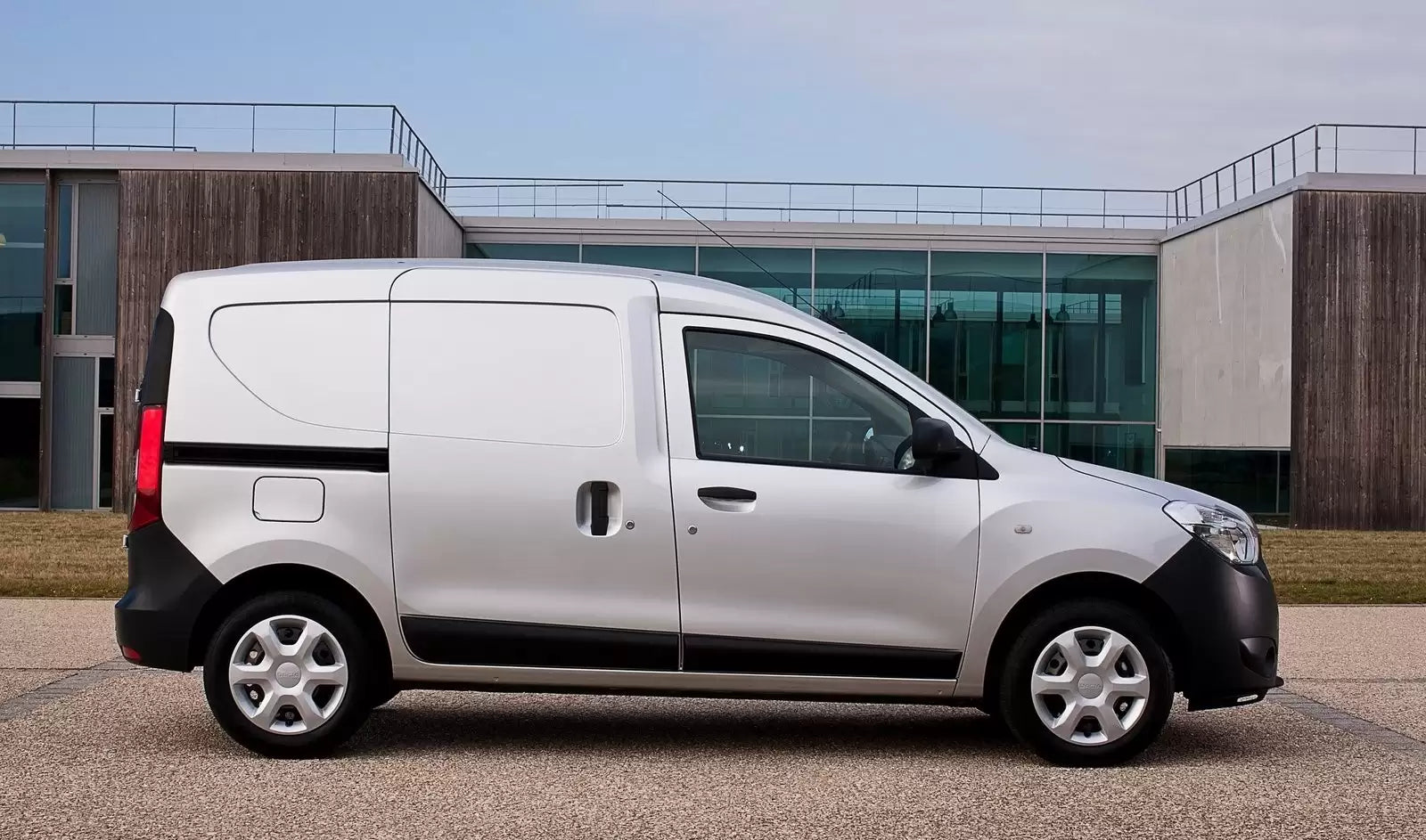Fotografie vozu Dacia Dokker Van Ambiance 1.6, 75 kW, Benzinový výroba od 12/2015