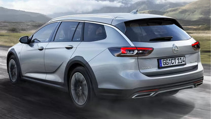 Fotografie vozu Opel Insignia Country Tourer Country Tourer 2.0, 191 kW, Benzinový, 4x4, Automatická převodovka výroba od 07/2017