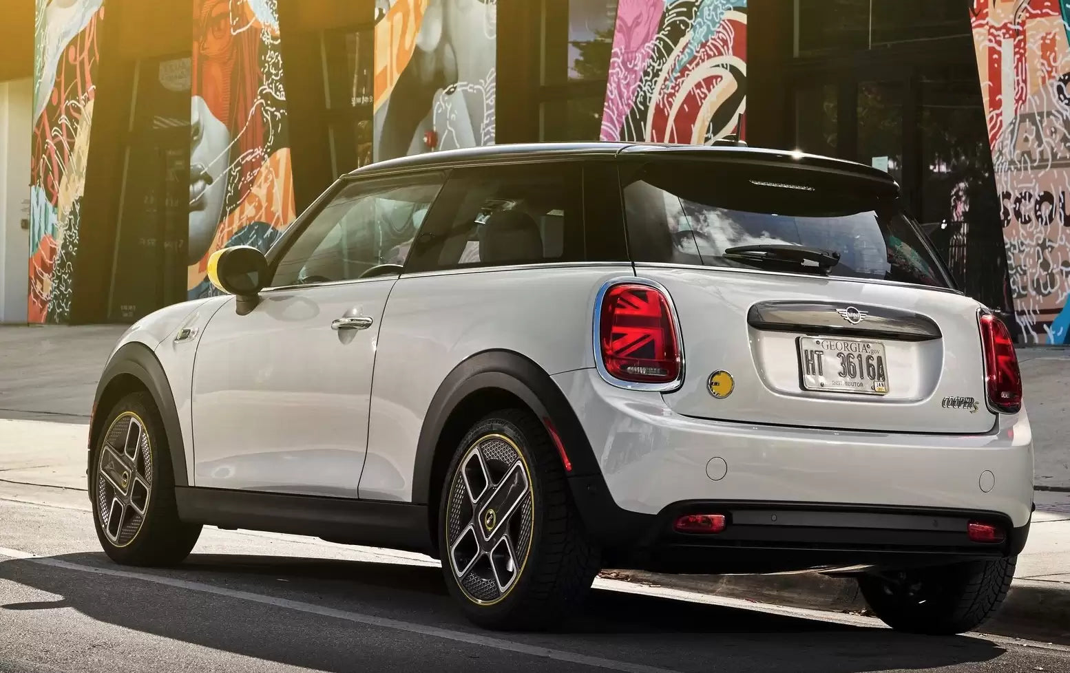 Fotografie vozu MINI Electric Hatch 135kW, Elektrický, Automatická převodovka výroba od 03/2021