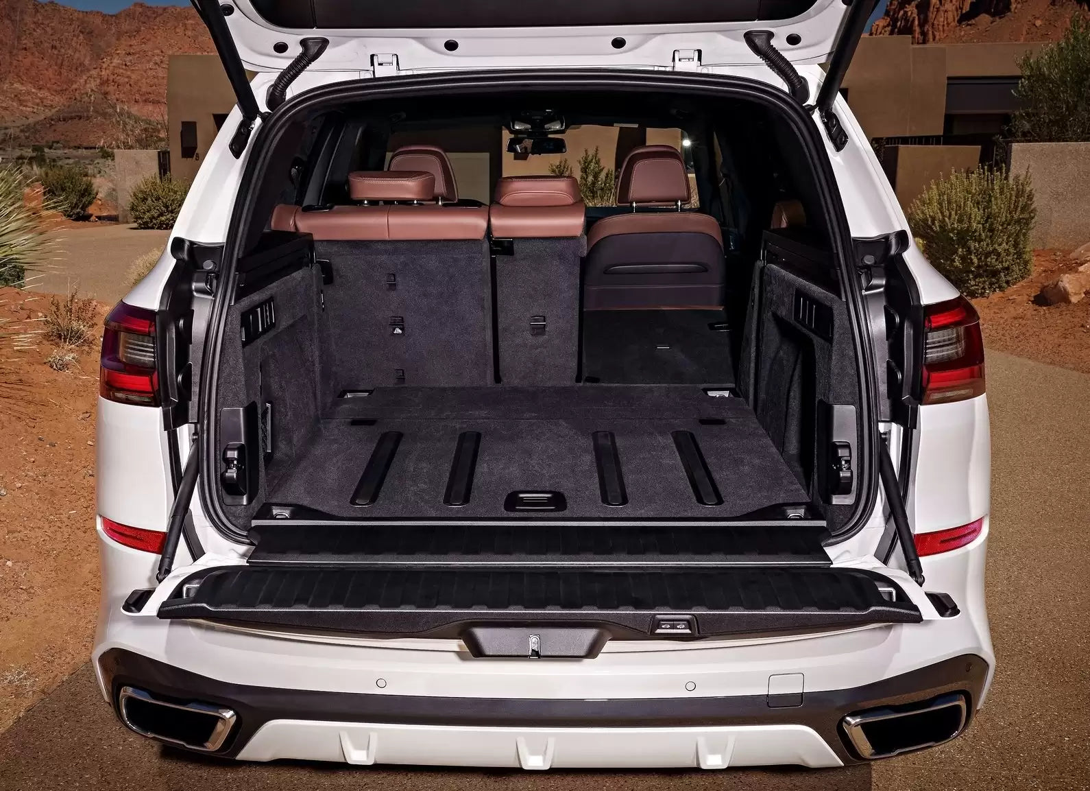 Fotografie vozu BMW X5 xDrive40i 40i 245 kW MHEV xDrive Steptronic výroba od 01/2019