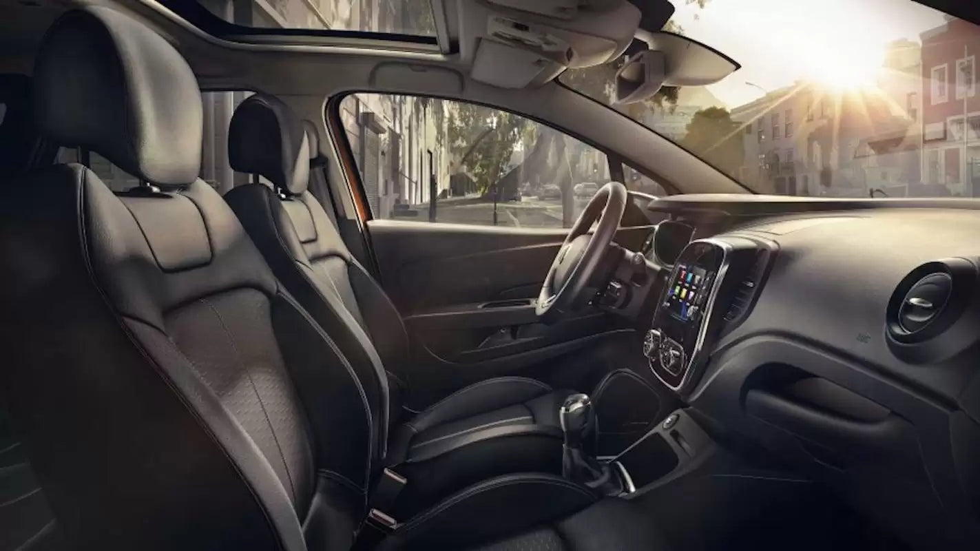 Fotografie vozu Renault Captur Experience EDC 1.2, 87 kW, Benzinový, Automatická převodovka výroba od 01/2016