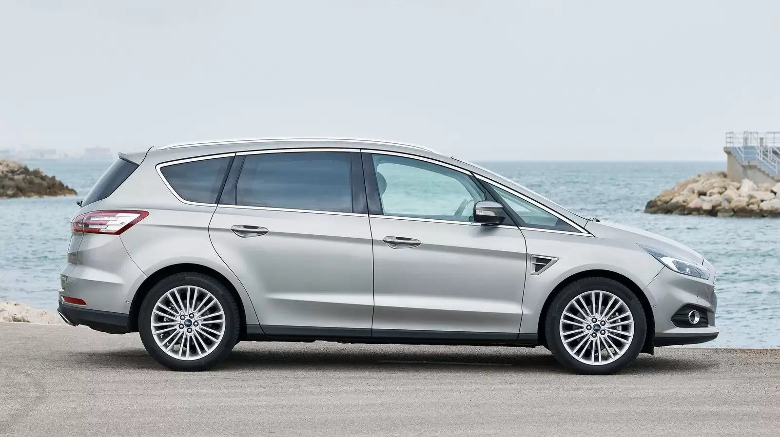 Fotografie vozu Ford S-MAX Business 1.5, 118 kW, Benzinový výroba od 11/2015