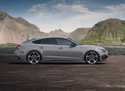 Fotografie vozu Audi A5 Sportback S Line 2.0 TFSI, 180 kW, Benzinový, Automatická převodovka výroba od 01/2020