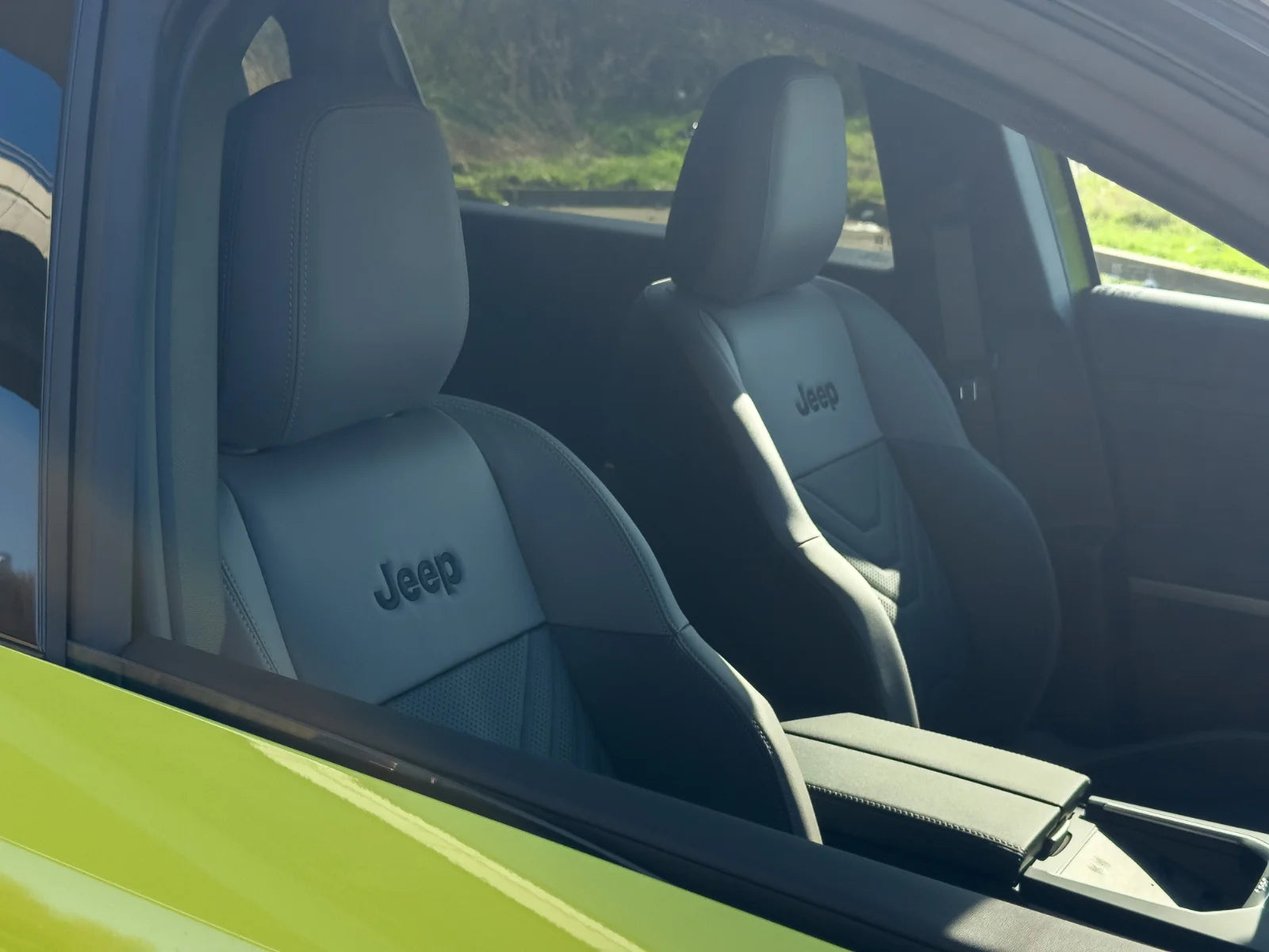 Fotografie automobilu Jeep Compass Altitude na operativní leasing | Driveto.cz