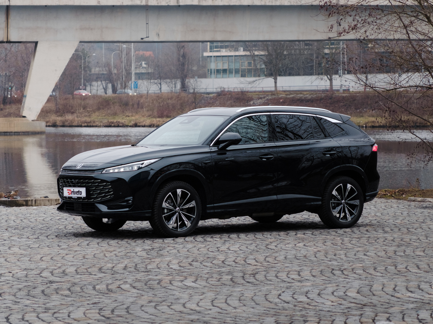 Fotografie automobilu MG HS Exclusive na operativní leasing | Driveto.cz