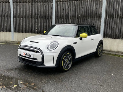 Fotografie automobilu MINI SE na operativní leasing | Driveto.cz