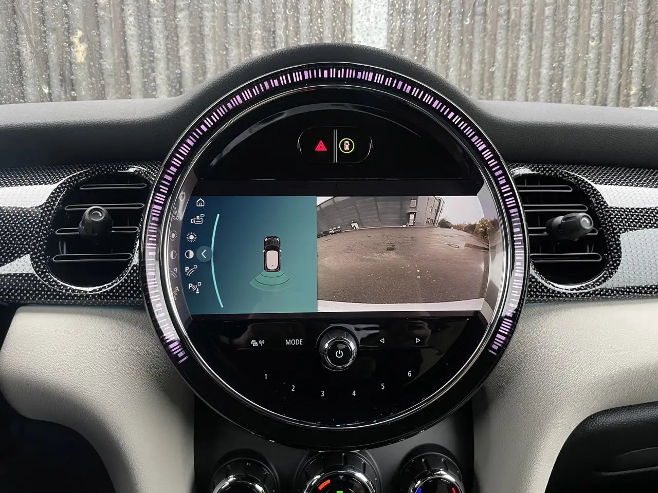 Fotografie automobilu MINI SE na operativní leasing | Driveto.cz