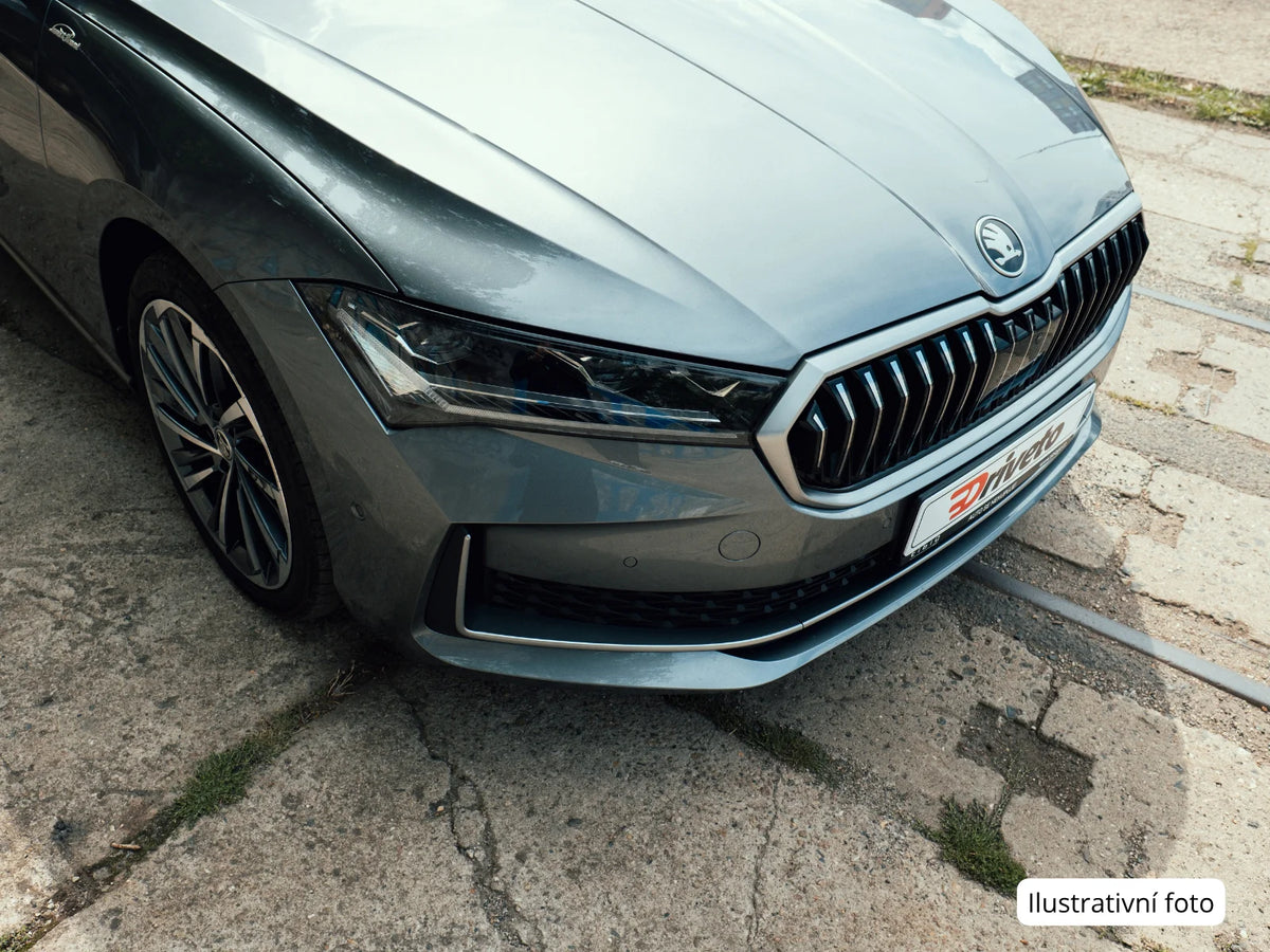 Fotografie automobilu Škoda Superb Combi Sportline na operativní leasing | Driveto.cz