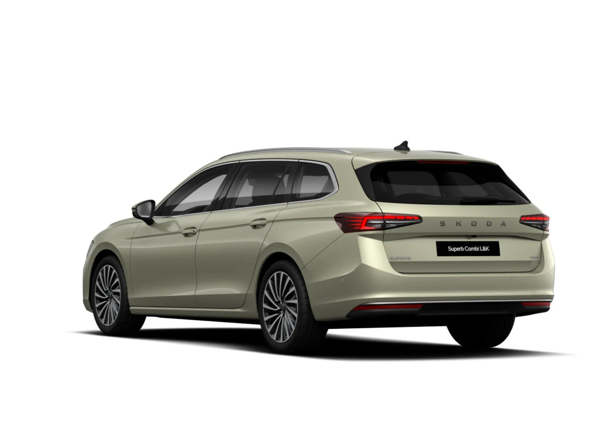 Fotografie automobilu Škoda Superb Combi L&K 4x4 na operativní leasing | Driveto.cz