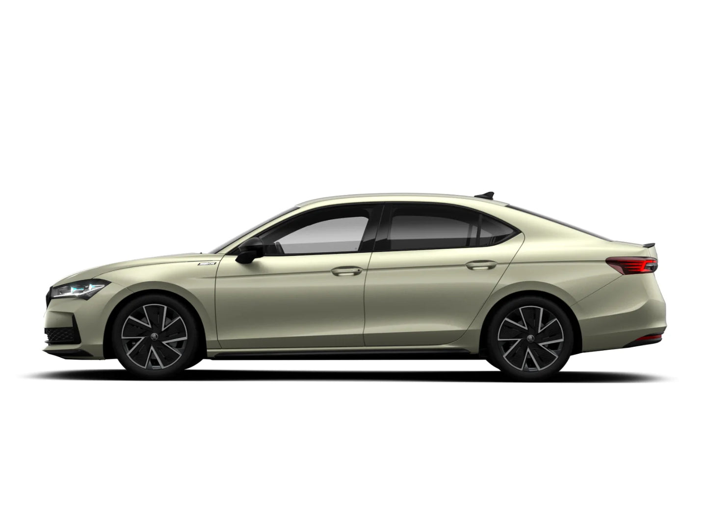 Fotografie automobilu Škoda Superb Sportline na operativní leasing | Driveto.cz