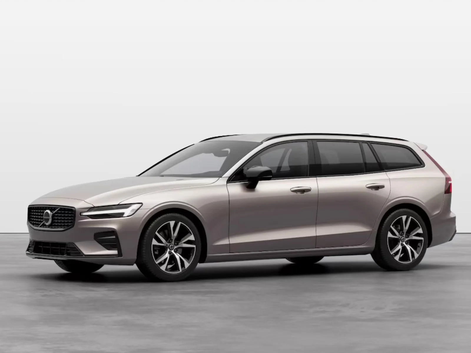Fotografie automobilu Volvo V60 Plus Dark na operativní leasing | Driveto.cz