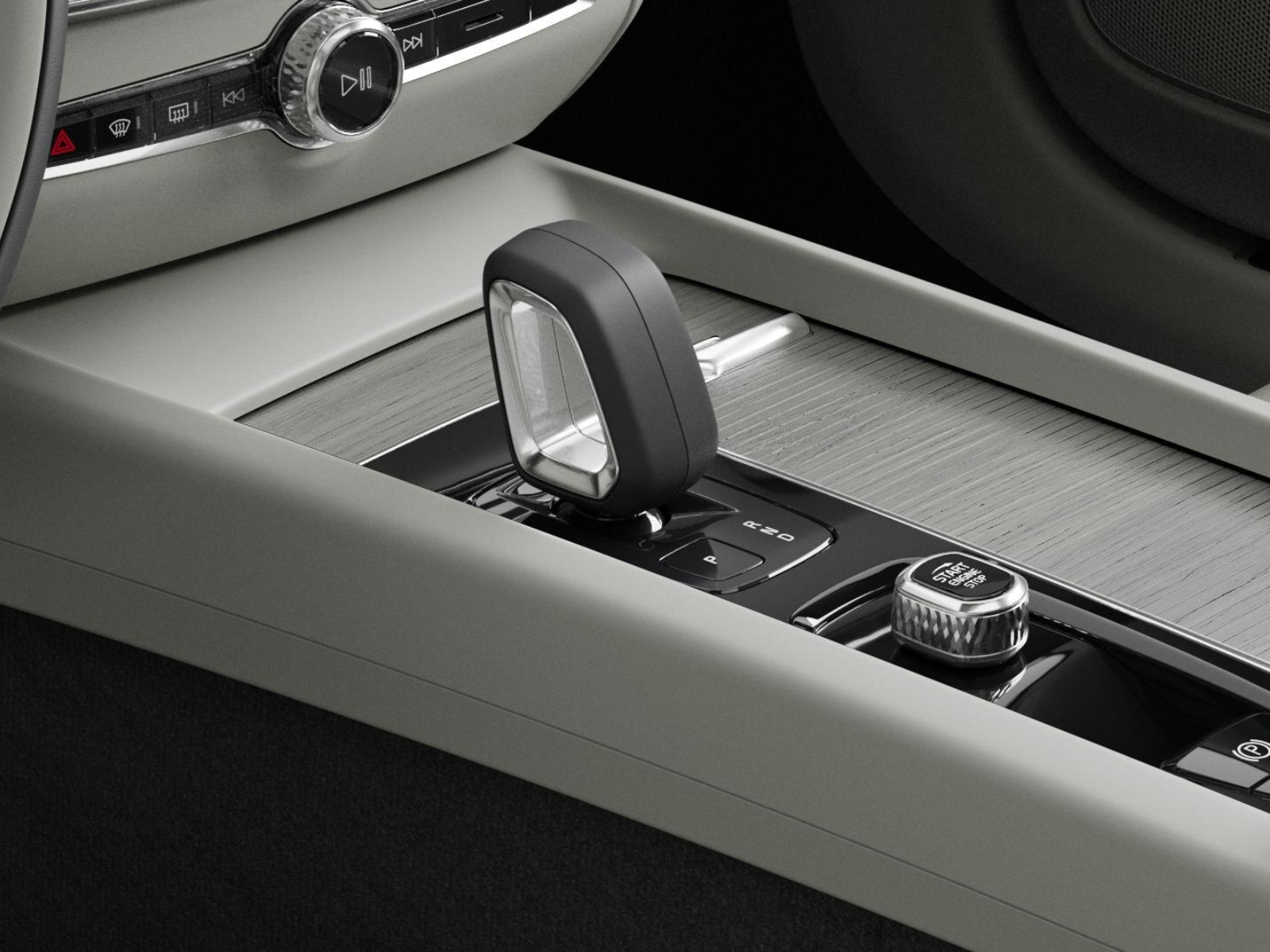 Fotografie automobilu Volvo V60 Plus Dark na operativní leasing | Driveto.cz