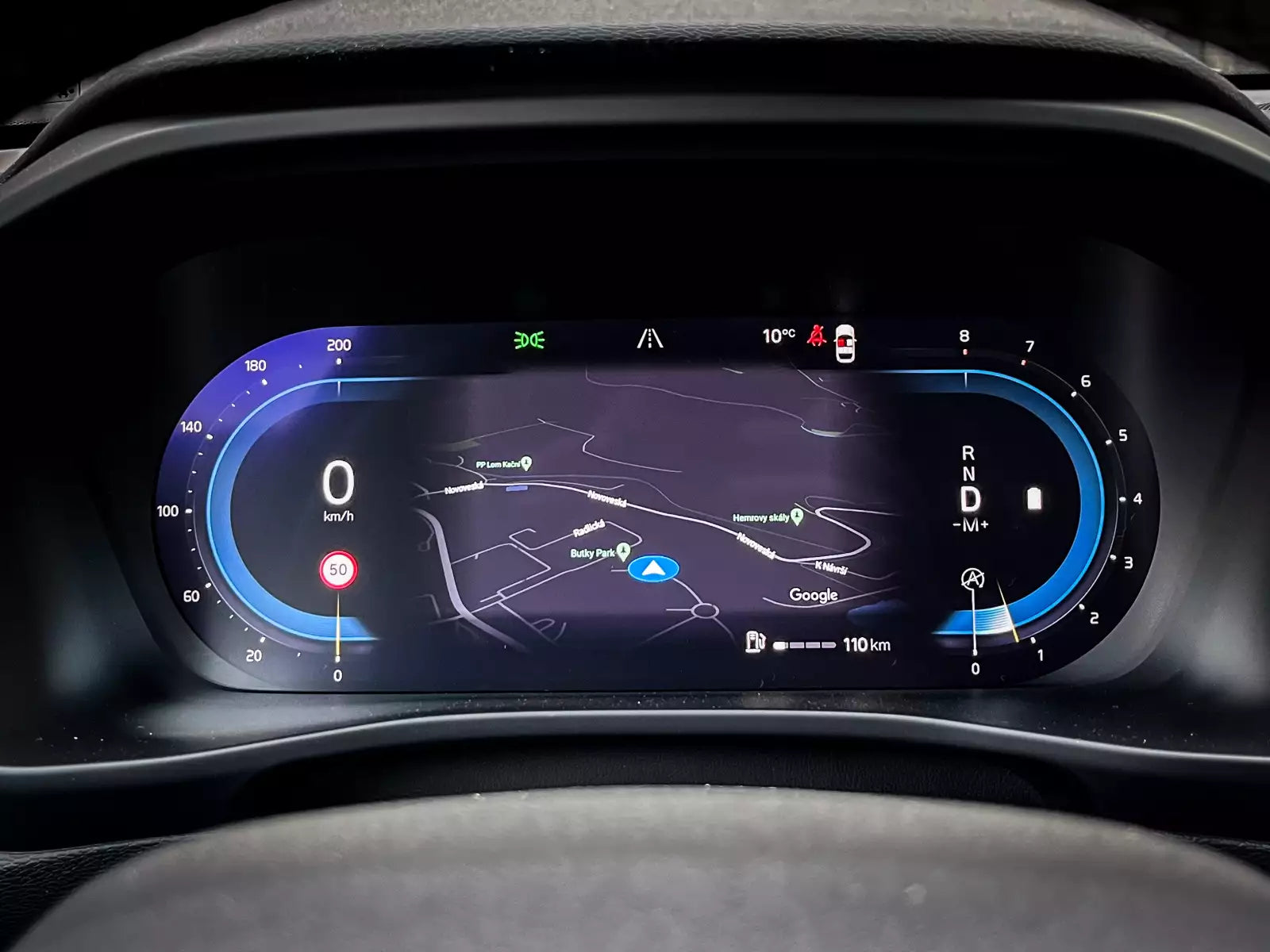 Fotografie automobilu Volvo XC40 Plus Dark na operativní leasing | Driveto.cz