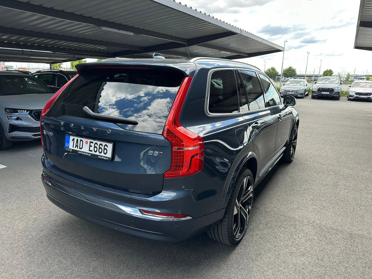 Fotografie automobilu Volvo XC90 Plus Bright na operativní leasing | Driveto.cz