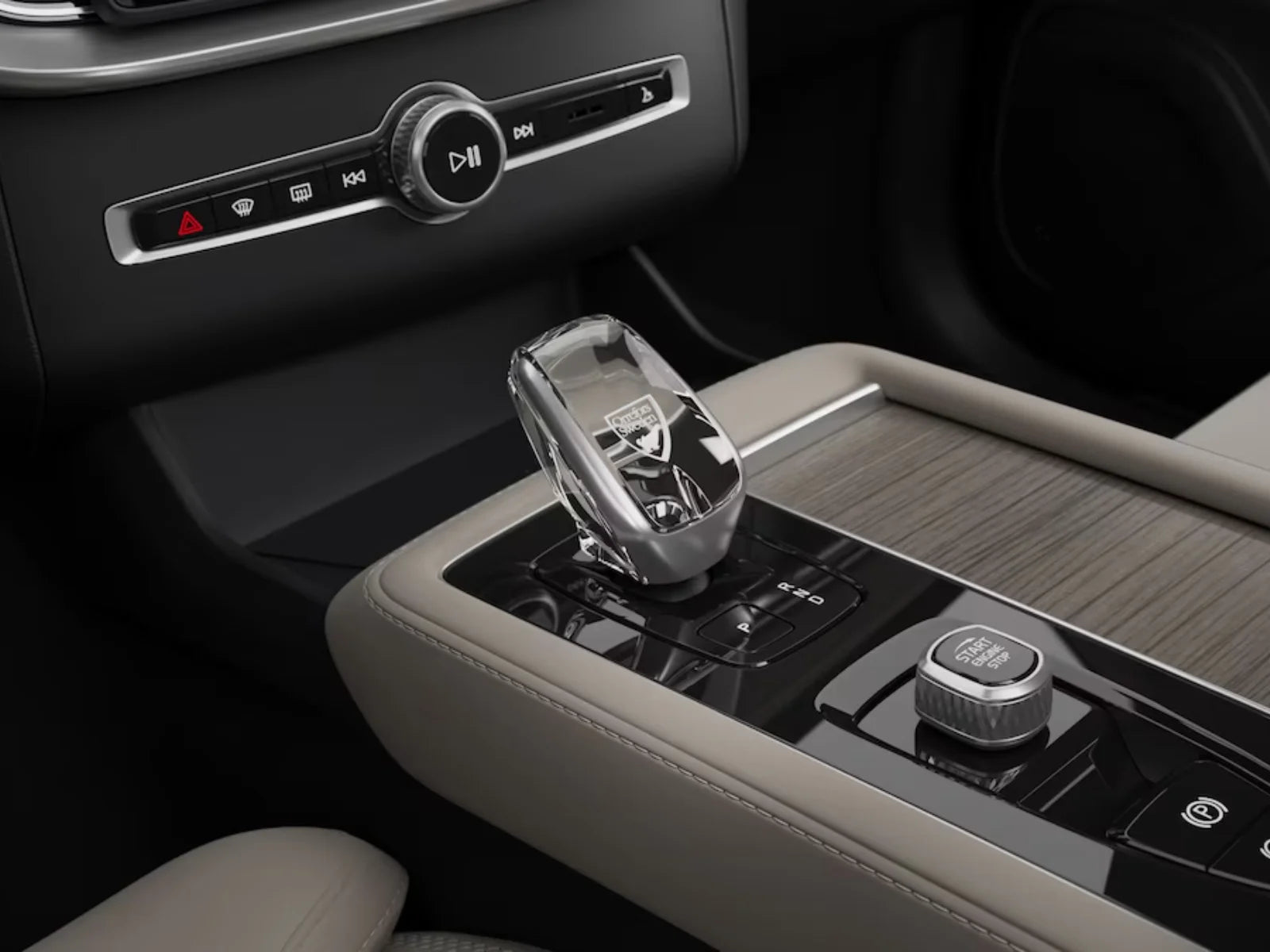 Fotografie automobilu Volvo XC90 Plus Dark na operativní leasing | Driveto.cz